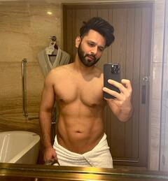 बिना वर्कआउट किए कैसे फिट रहते हैं Rahul Vaidya?  सिंगर ने बताया अपना सीक्रेट फिटनेस मंत्र