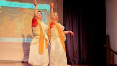 Rabindranath Tagore Birth Anniversary: রবি ঠাকুরের জন্মবার্ষিকী উদযাপন লন্ডনে, কথায়-গানে-নৃত্যে মেতে উঠল সন্ধ্যা