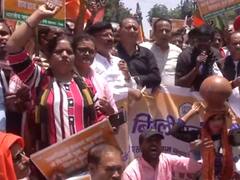 बिजली-पानी के संकट को लेकर सरकार पर बरसी BJP, रांची में किया विरोध प्रदर्शन