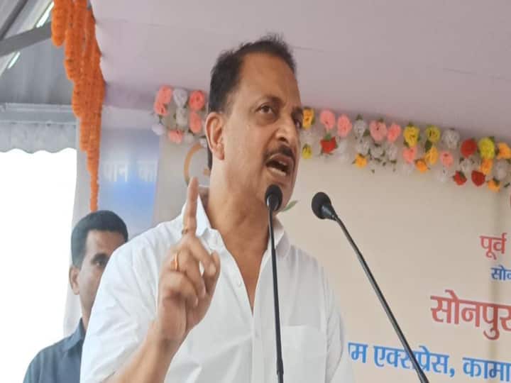 Rajeev Pratap Rudy statement at Sonpur railway station regarding Center and Bihar assembly elections 2025 ann Bihar Politics: 'बिहार का नक्शा बदल दूंगा', केंद्र की राजनीति से राजीव प्रताप रूडी का मोहभंग, कहा- 'मिशन 25' में होगी मेरी...'