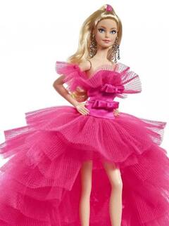 ਕੀ ਹੈ 'ਬਾਰਬੀ ਡੌਲ' ਦੀ ਕਹਾਣੀ, ਦੁਨੀਆ ਭਰ ਦੇ ਬੱਚਿਆਂ 'ਚ ਹੈ ਇਸ ਦਾ ਕ੍ਰੇਜ਼, ਇਸ ਤੋਂ ਬਿਨਾਂ ਨਹੀਂ ਹੁੰਦਾ ਬਚਪਨ ਪੂਰਾ !