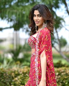 Nikki Tamboli Gives OOTD Vibes In Red Ethnic Co-Ord Set; See Pics