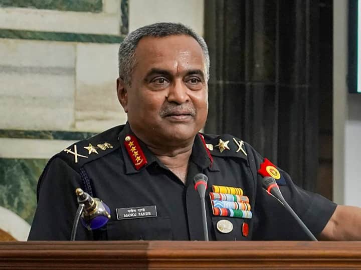 Army Chief Gen Manoj Pande Commanders Conference Underway Gathering To Review LAC China Pakistan Border Army Commanders' Conference Underway, Gathering To Review Situation At LAC, Border With Pak