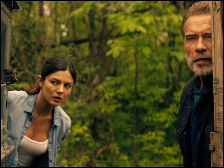 घर में नहीं कट रहा है टाइम तो ओटीटी पर अर्नाल्ड की 'फूबर' से लेकर 'भेड़िया' से हो एंटरटेन, ये रही पूरी लिस्ट Fubar to Bhediya and Others Movies Web Series the Best option To Spent Your time on OTT Platform Netflix Jio Cinema Zee5 and Disney Plus Hotstar घर में नहीं कट रहा है टाइम तो ओटीटी पर अर्नाल्ड की 'फूबर' से लेकर 'भेड़िया' से हो एंटरटेन, ये रही पूरी लिस्ट