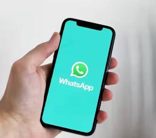 WhatsApp to enhance video calling experience with screen sharing feature soon WhatsApp પર જલદી કરી શકશો સ્ક્રીન શેર, ફક્ત અહી મળશે ઓપ્શન