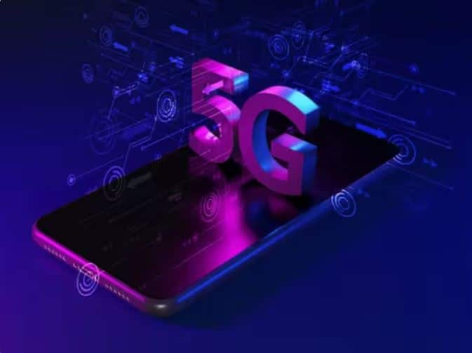 Amazon ਨੇ 5G ਫੋਨਾਂ 'ਤੇ ਸ਼ਾਨਦਾਰ ਆਫਰ ਪੇਸ਼ ਕੀਤੇ ਹਨ। ਇੱਥੇ ਕੁਝ ਪ੍ਰਸਿੱਧ 5G ਸਮਾਰਟਫ਼ੋਨਸ 'ਤੇ ਉਪਲਬਧ ਸਭ ਤੋਂ ਵਧੀਆ ਸੌਦਿਆਂ ਦੀ ਸੂਚੀ ਹੈ। ਹਾਲਾਂਕਿ, ਤੁਹਾਨੂੰ ਇੱਕ ਵਾਰ ਫਲਿੱਪਕਾਰਟ ਨਾਲ ਕੀਮਤ ਦੀ ਤੁਲਨਾ ਕਰਨੀ ਚਾਹੀਦੀ ਹੈ।