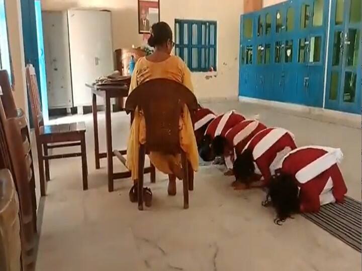 UP Baghpat A Video Muslim Teacher teaching Namaz to girl students Viral School management clarified ann Baghpat News: छात्राओं को नमाज पढ़ाती मुस्लिम टीचर का वीडियो वायरल, हिंदू संगठनों ने की कार्रवाई की मांग