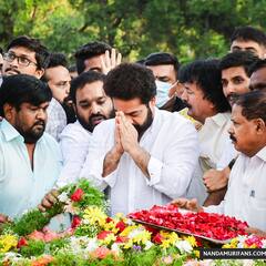 Jr NTR At NTR Ghat Hyderabad: సీఎం సీఎం అనే నినాదాలతో హోరెత్తించారు