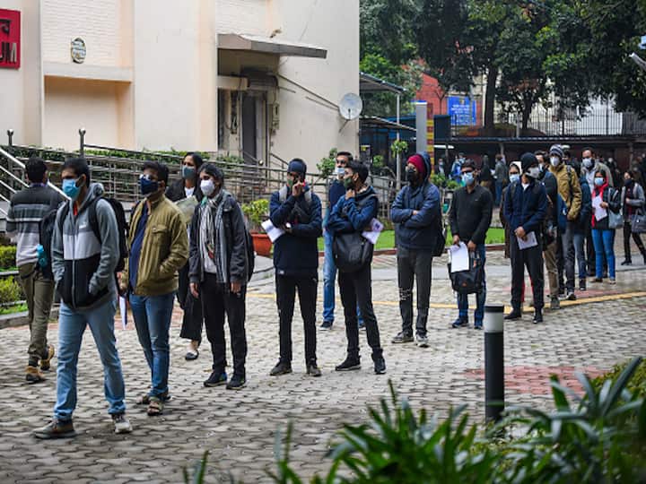 Overcoming Challenges Posed By Manipur Violence, Over 3,300 Candidates Appear For UPSC Prelims Exam In Imphal Overcoming Challenges Posed By Manipur Violence, Over 3,300 Candidates Appear For UPSC Prelims Exam In Imphal