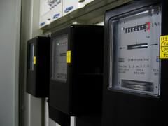 यहां माइनस में आता है लोगों का बिजली का बिल, सरकार भी है परेशान! जानिए क्या है इसके पीछे की वजह