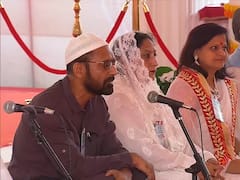 नई संसद के उद्घाटन में कुछ यूं पढ़ी गई दुआ, सर्वधर्म प्रार्थना के वक्‍त आंखें बंद कर ध्‍यान मुद्रा में दिखे पीएम मोदी