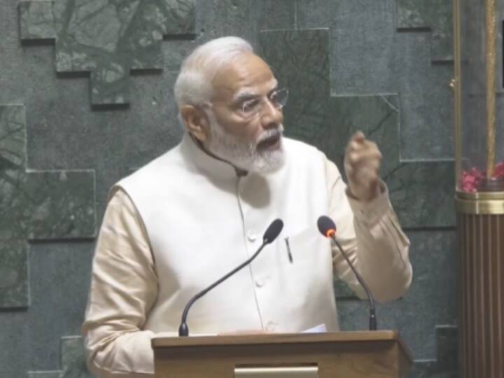PM Modi made his first address in the new Lok Sabha house and said, 
