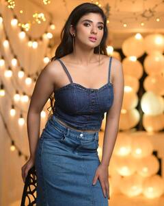 ఒక్క ఛాన్స్ ప్లీజ్ - తెలుగులోకి వస్తానంటున్న తమిళ బ్యూటీ ప్రగ్యా నగ్రా