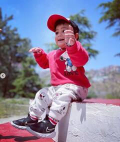 Jaani Family: ਗਾਇਕ ਜਾਨੀ ਦਾ ਪੁੱਤਰ ਹੈ ਬੇਹੱਦ ਕਿਊਟ, ਦੇਖੋ ਪਤਨੀ ਨੇਹਾ 'ਤੇ Shivaay ਨਾਲ ਖੂਬਸੂਰਤ ਪਲ