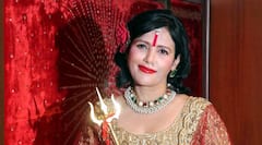 Radhe Maa: ਸੁਖਵਿੰਦਰ ਕੌਰ ਕਿਵੇਂ ਬਣੀ ਰਾਧੇ ਮਾਂ ? ਘਰ ਚਲਾਉਣ ਲਈ ਕਰਦੀ ਸੀ ਸਿਲਾਈ ਦਾ ਕੰਮ, ਜਾਣੋ ਕਹਾਣੀ