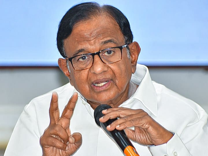 Lok Sabha Election 2024 Congress leader P Chidambaram welcomes Mamata Banerjee statement to support congress Lok Sabha Election 2024: 'बातचीत आगे बढ़नी चाहिए...', ममता बनर्जी ने दिया कांग्रेस को लेकर बयान तो बोले पी चिदंबरम