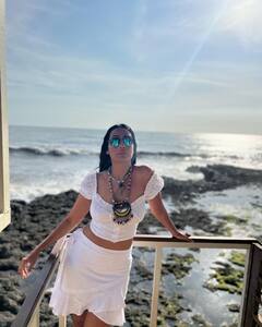 करिश्मा तन्ना से मंदिरा बेदी तक टीवी की संस्कारी बहुओं ने करवाए ऐसे फोटोशूट, तस्वीरें देखकर छूट जाएंगे पसीने