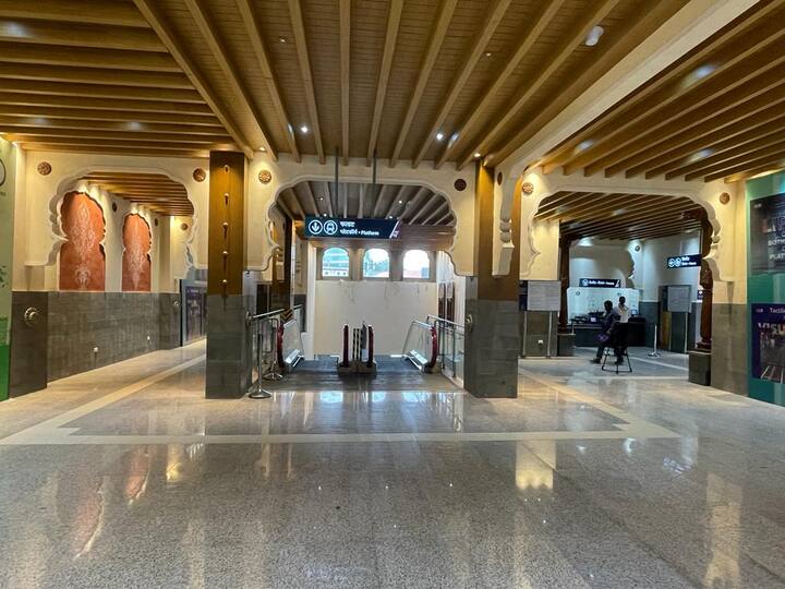 हा सगळा इतिहास लक्षात घेऊन शिवाजीनगर मेट्रोचे स्थानकाची बांधणी करण्यात आली आहे.