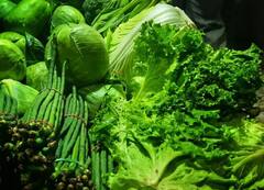 सिर्फ फायदा ही नहीं...नुकसान भी पहुंचाती हैं हरी सब्जियां...नुकसान से पहले ही बना लें दूरी