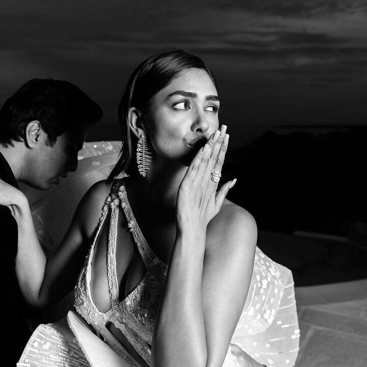 మృణాల్ లేటెస్ట్ ఫొటోలు