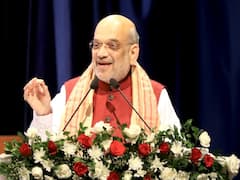 మణిపూర్ కు వెళ్లిన అమిత్  షా - హింసాత్మక ఘర్షణలను చక్కదిద్దుతారా?