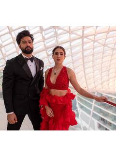 Sara Ali Khan And Vicky Kaushal Graced IIFA Red Carpet In Chic Outfits