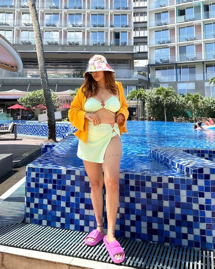 उन्होंने अपने बच्चे का नाम निरवायर राय  रखा. अपनी प्रेग्नेंसी के बाद एक्ट्रेस ने फिर से फिट होने की राह पकड़ ली.ऐसे में उन्होंने कुछ हफ्ते के लिए अपना फिटनेस रुटीन अपनाया और अब एक्ट्रेस अपने फैंस के लिए इंस्पायरिंग गोल बना चुकी हैं.