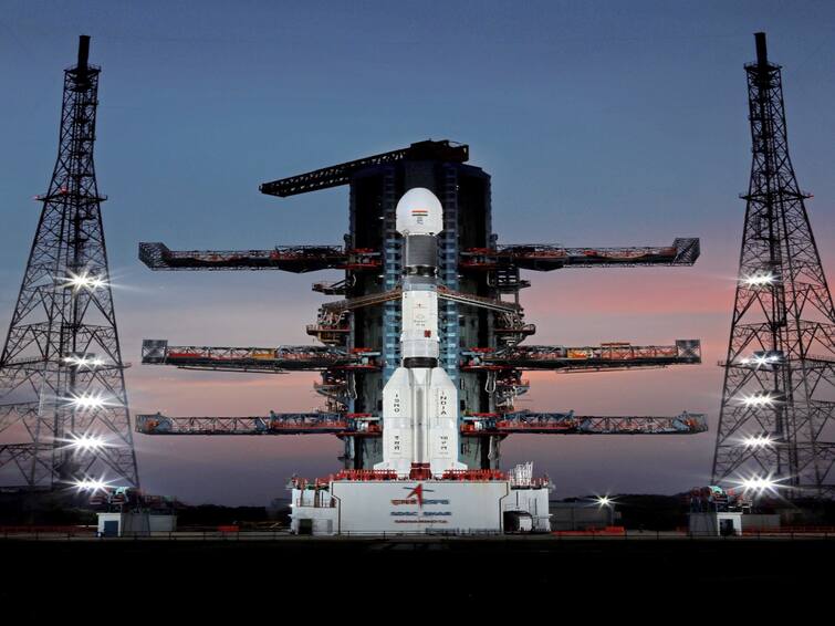 The Indian Space Research Organization plans to launch a guidance satellite called NVS-1 today on a GSLV Mark 2 rocket ISRO  NVS-1: இன்னும் சற்று நேரத்தில் விண்ணில் பாய்கிறது ஜி.எஸ்.எல்.வி.எப்-12 ராக்கெட்..! சிறப்பம்சம் என்னென்ன?