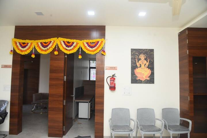 भाजपचे नवीन ऑफिस अत्याधुनिक तंत्रज्ञानाने सुसज्ज असे राज्यातील पहिले कार्यालय आहे.