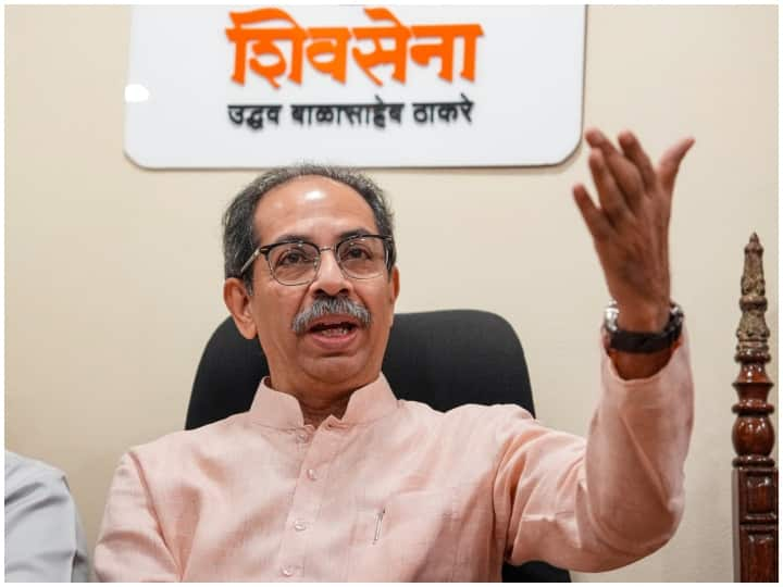 Uddhav Thackeray Live Press Conference Shiv Sena Uddhav Balasaheb Thackeray march on Mumbai Municipal Corporation BMC on 1 July 2023 against corruption Aditya Thackeray will lead 1 जुलैला ठाकरे गटाचा मुंबई मनपावर विराट मोर्चा; आदित्य ठाकरे नेतृत्व करणार