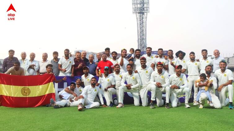 CAB 1st Div League: Kalighat Club won 1st Division League after defeating Town Club at Eden Gardens on basis of first innings lead CAB 1st Div League: ব্যাটারদের দাপটে টাউন ক্লাবের স্বপ্ন গুঁড়িয়ে ১০ বছর পর লিগ চ্যাম্পিয়ন কালীঘাট