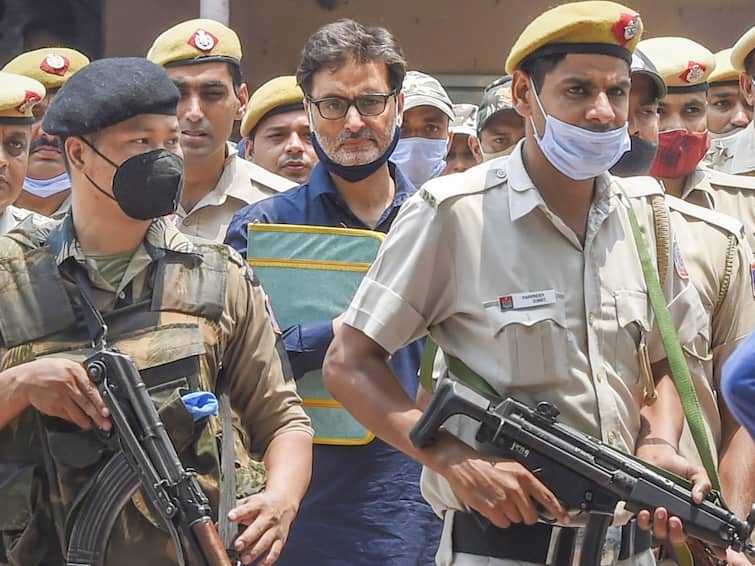Terror Funding Case: Delhi HC Issues Notice To Yasin Malik On NIA’s Plea Seeking Death Penalty