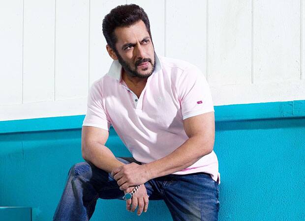 दरअसल, ये किस्सा सलमान खान की पहली फिल्म ‘मैंने प्यार किया’ की सक्सेस पार्टी के दौरान का है. इस पार्टी में सूरज बड़जात्या ने इंडस्ट्री के सभी लोगों को इनवाइट किया था. जिसमें से एक दिग्गज एक्टर राज कुमार भी थे.