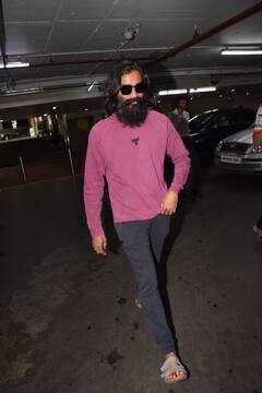 Dhanush :  ‘அடியாத்தி இது என்ன ஃபீலு உன்னால நான் ஃபெயிலு..’ வைரலாகும் தனுஷின் ரீசண்ட் க்ளிக்ஸ்!