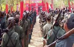 2,000 रुपये के नोट बदलवाने के लिए हाथ पैर मार रहे नक्सली, सरकार के फैसले से मची खलबली, अब ले रहे इनका सहारा