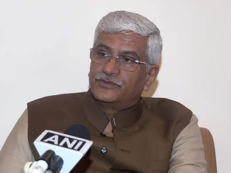 Head Of Rajasthan Focused On Saving His Chair Union Minister Gajendra Singh Shekhawat On Infighting Between Sachin Pilot Ashok Gehlot 'Head Of Rajasthan Focused On Saving His...': Union Min On Infighting Between Sachin Pilot And Ashok Gehlot