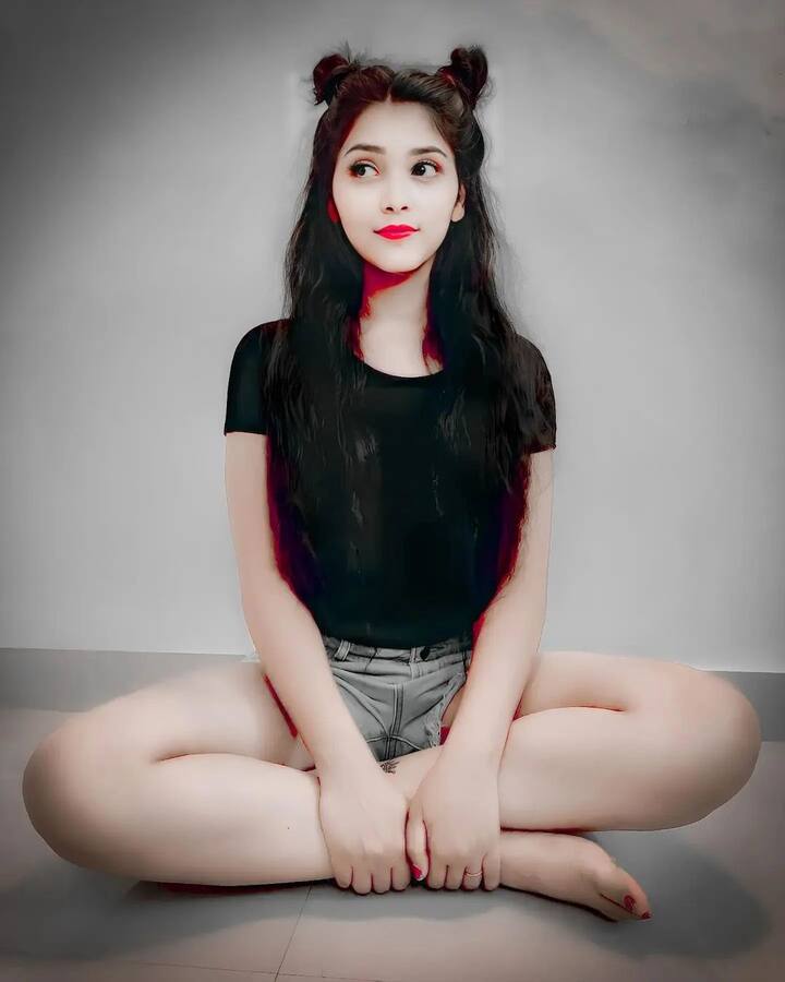 కార్తీకదీపం సీరియల్ శౌర్య (అమూల్య గౌడ) (Image Credit: Amulya Gowda/ Instagram)