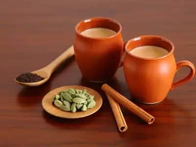 Masala Chai: હેલ્ધી રહેવા માટે ચા છોડવાની જરૂર નથી, આ રીતે બનાવશો તો થશે ચોંકાવનારા ફાયદા Masala Chai: It is not necessary to give up tea to stay healthy, but if you make tea in this way, you will get these shocking benefits for your health Masala Chai: હેલ્ધી રહેવા માટે ચા છોડવાની જરૂર નથી, આ રીતે બનાવશો તો થશે ચોંકાવનારા ફાયદા