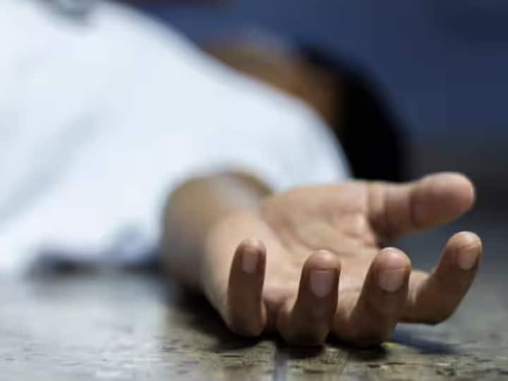 Drunk Delhi Woman Stabs Roommate After Returning From Party, Calls Cops, Later Admits To Murder Drunk Delhi Woman Stabs Roommate After Returning From Party, Calls Cops, Later Admits To Murder