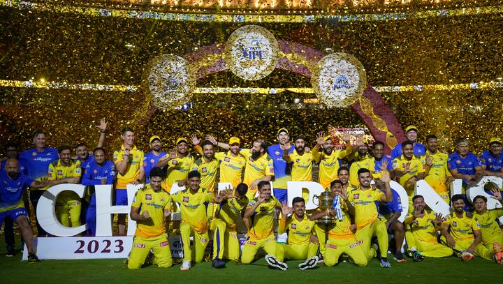 CSK Won Against GT, IPL 2023 Final : आयपीएल 2023 च्या अंतिम सामन्यात चेन्नई सुपर किंग्सनं (CSK) गुजरात टायटन्सचा (GT) पराभव केला. चेन्नई आयपीएल 2023 चा महाविजेता ठरला आहे.