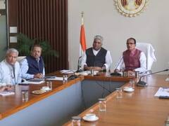 साउथ अफ्रीका और नामीबिया जाएगा कूनो स्टाफ, भूपेन्द्र यादव ने की सीएम शिवराज के साथ चीता प्रोजेक्ट की समीक्षा