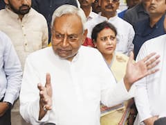 नीतीश कैबिनेट का फैसला, अब शिक्षक बनने के लिए बिहारी होना जरूरी नहीं, नियमावली में बड़ा बदलाव