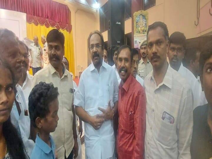 Kalaiyar Kovil Pandian Fort excavation on priority basis ? TNN காளையார் கோவில் பாண்டியன் கோட்டையில் முன்னுரிமை அடிப்படையில் அகழாய்வு ? - அமைச்சர் கவனத்திற்கு சென்ற கோரிக்கை