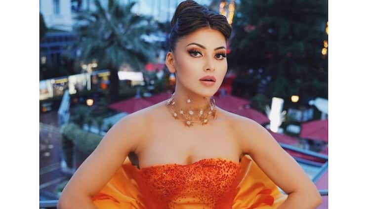 Urvashi Rautela became Yash Chopra s neighbor  shifted to this luxurious bungalow in Juhu Urvashi Rautela House: ਉਰਵਸ਼ੀ ਰੌਤੇਲਾ ਬਣੀ ਯਸ਼ ਚੋਪੜਾ ਦੀ ਗੁਆਂਢਣ, ਜੁਹੂ ਦੇ ਇਸ ਆਲੀਸ਼ਾਨ ਬੰਗਲੇ 'ਚ ਹੋਈ ਸ਼ਿਫਟ