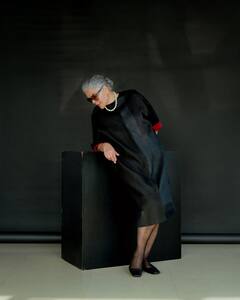 71 की उम्र में ब्लैक ड्रेस और पर्ल नेकपीस में बला की खूबसूरत लगीं Zeenat Aman, लिस्ट शेयर कर बताई ख्वाहिश