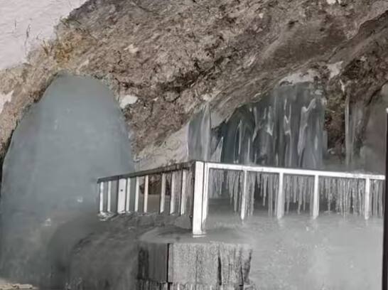 ਯਾਤਰਾ ਦੇ ਰੂਟ ਨੂੰ ਤਿਆਰ ਕਰਨ ਦਾ ਕੰਮ ਵੀ ਜ਼ੋਰਾਂ-ਸ਼ੋਰਾਂ ਨਾਲ ਚੱਲ ਰਿਹਾ ਹੈ। ਸ਼ਰਾਈਨ ਬੋਰਡ ਅਤੇ ਸੁਰੱਖਿਆ ਬਲ ਦੇ ਅਧਿਕਾਰੀ ਪ੍ਰਬੰਧਾਂ ਲਈ ਗੁਫਾ ਪਹੁੰਚ ਗਏ ਹਨ।