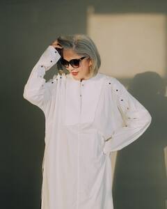 Zeenat Aman: झीनत अमान यांच्या क्लासी लूकनं वेधलं लक्ष; शेअर केले खास फोटो