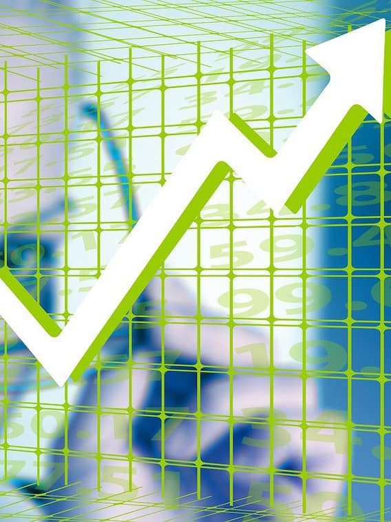 రెడ్‌ జోన్లో సూచీలు - 18,500 నిఫ్టీ క్లోజింగ్‌!