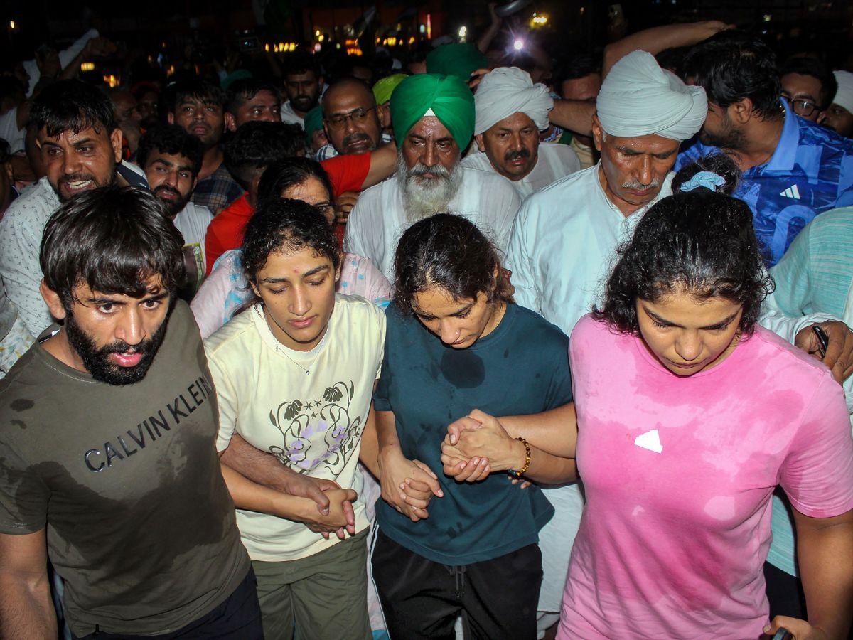 Wrestlers’ Protest: Delhi Police Says No Concrete Evidence To Arrest ...