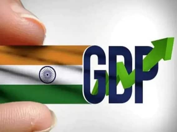 Moodys expected a 6.3 percent GDP estimate for India along with risk on this front जून तिमाही में 6-6.3 फीसदी रहेगी भारत की GDP, इस मोर्चे पर जोखिम की संभावना- Moody's